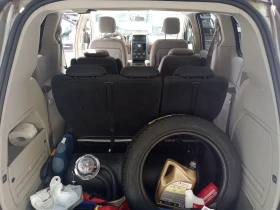 Chrysler Town and Country | Mobile.bg    6