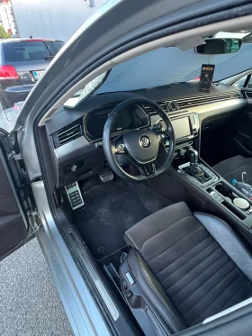 Обява за продажба на VW Passat 2.0 bitdi 240hp HIGHLINE DIGITAL сервизна история ~34 000 лв. - изображение 8