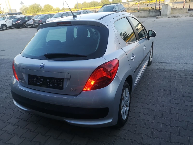 Peugeot 207 1.4 HDI , снимка 9 - Автомобили и джипове - 47369468