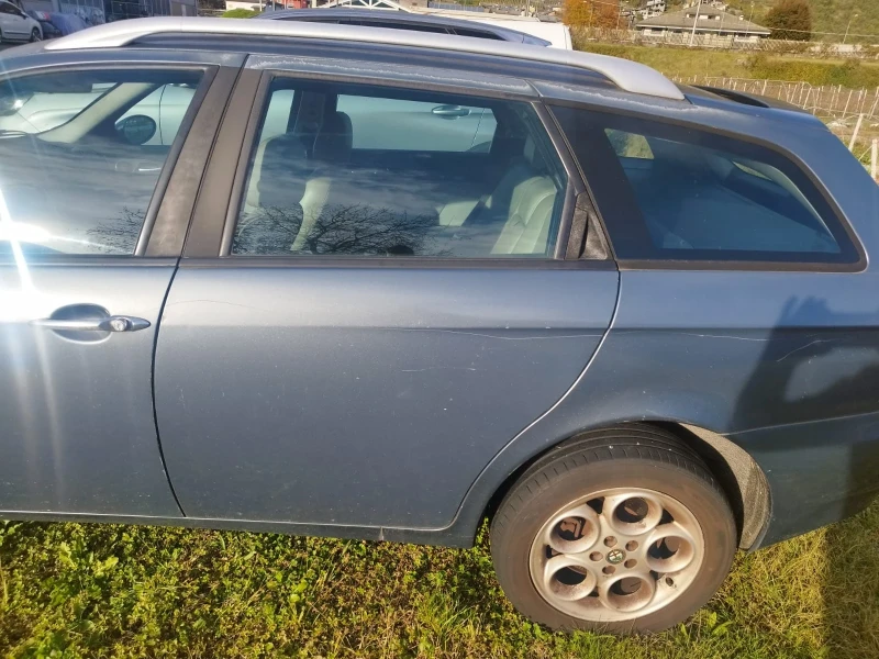 Alfa Romeo 156 sportwagon 1.9 jtd , снимка 5 - Автомобили и джипове - 48290412