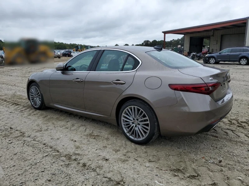 Alfa Romeo Giulia, снимка 2 - Автомобили и джипове - 48753542