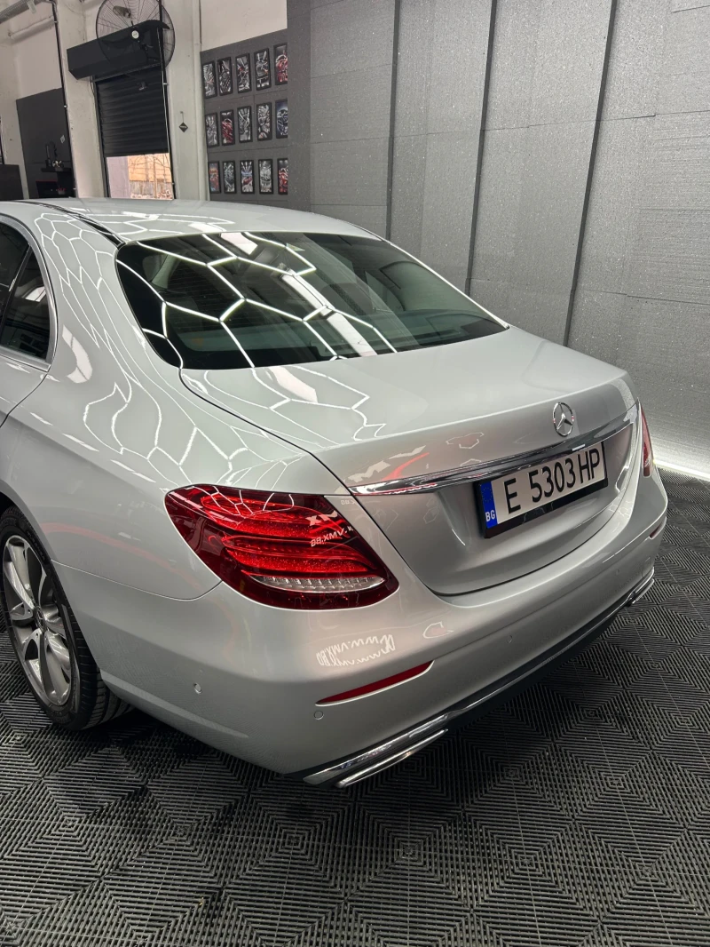 Mercedes-Benz E 200, снимка 7 - Автомобили и джипове - 48985909