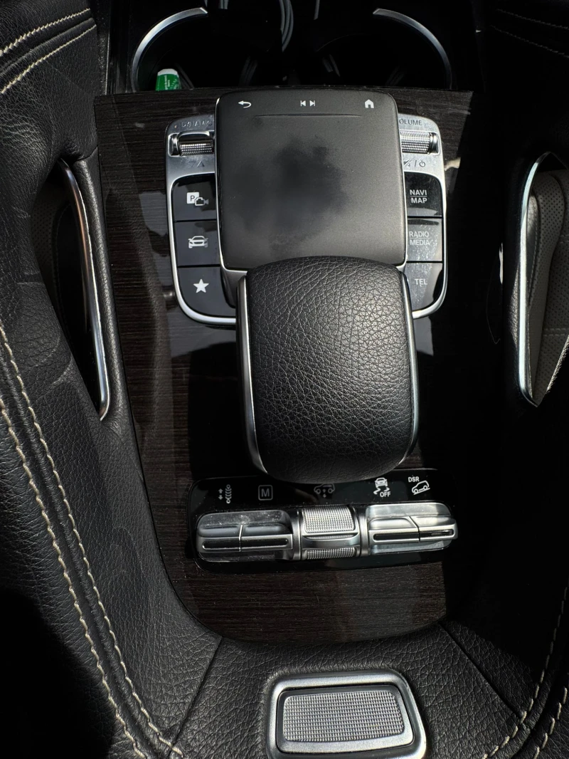 Mercedes-Benz GLE 450 AMG line/PANO/360 /HeadUP/NAVI/Complate service!!!, снимка 10 - Автомобили и джипове - 51653365