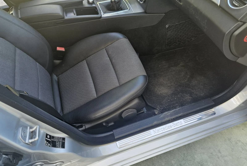 Mercedes-Benz C 200 CDI Avantgarde, снимка 13 - Автомобили и джипове - 52551191