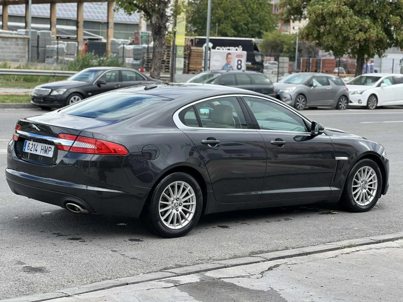 Jaguar Xf 2.2 D, снимка 2 - Автомобили и джипове - 52457675