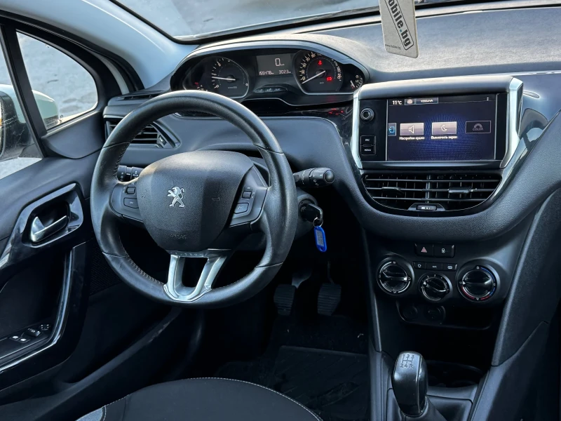Peugeot 208 1.6HDI ИТАЛИЯ, снимка 11 - Автомобили и джипове - 52124559