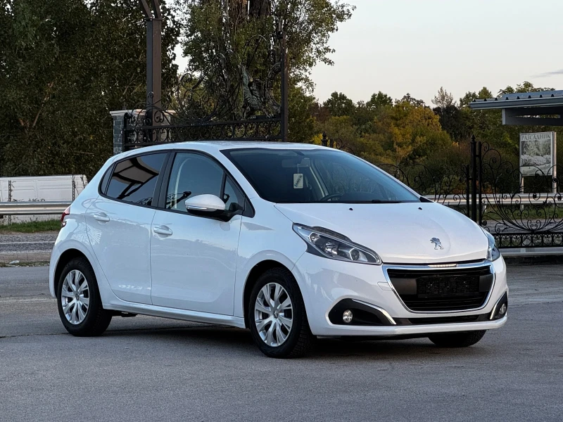 Peugeot 208 1.6HDI ИТАЛИЯ, снимка 3 - Автомобили и джипове - 52124559