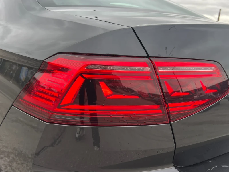 VW Passat Passat , снимка 17 - Автомобили и джипове - 52635666