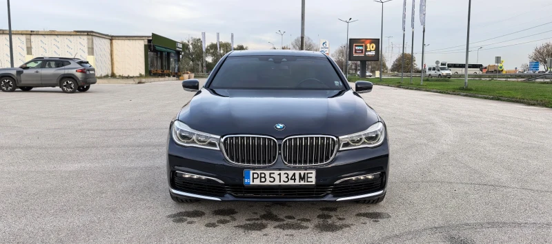 BMW 750 XDrive, снимка 2 - Автомобили и джипове - 52640975