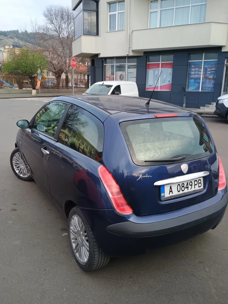 Lancia Ypsilon, снимка 4 - Автомобили и джипове - 52727055