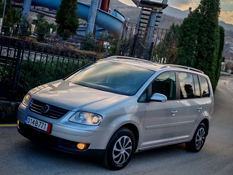 VW Touran 2.0TDI(140)* HIGHLINE* XENON* НОВ ВНОС* , снимка 3 - Автомобили и джипове - 52760169