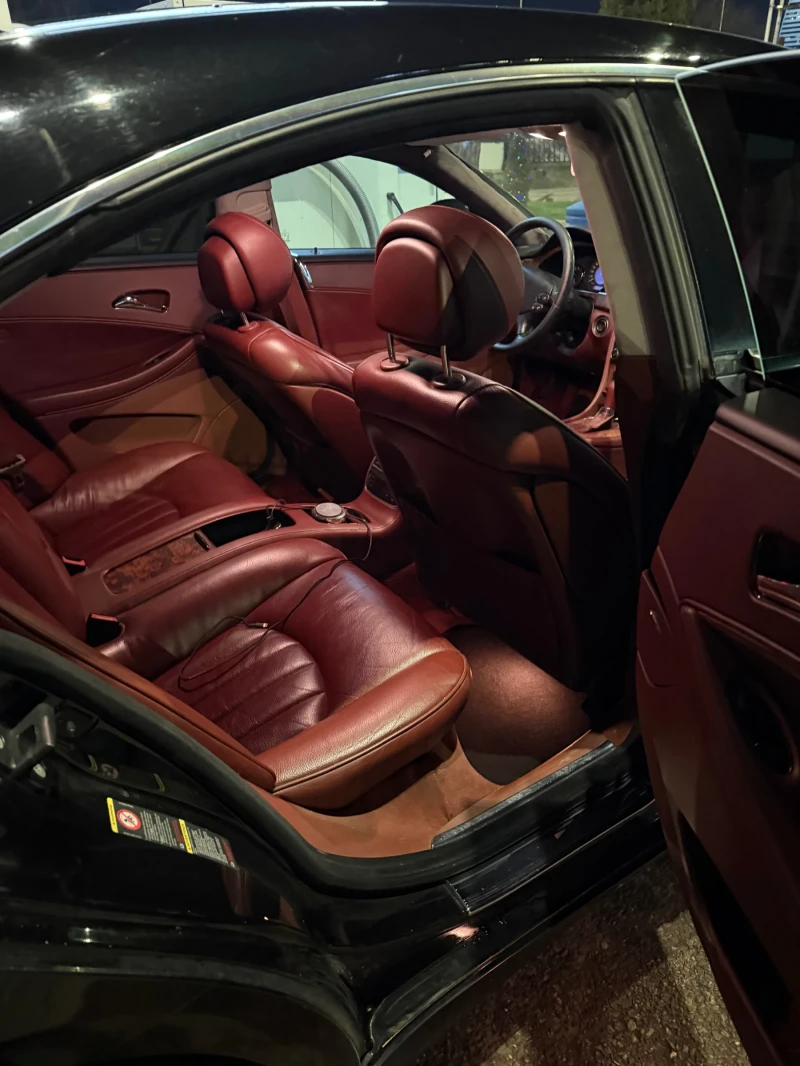 Mercedes-Benz CLS 320, снимка 11 - Автомобили и джипове - 52894683
