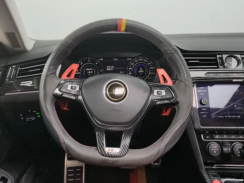 VW Arteon 2.0 TDI PREMIUM, снимка 13 - Автомобили и джипове - 55925703