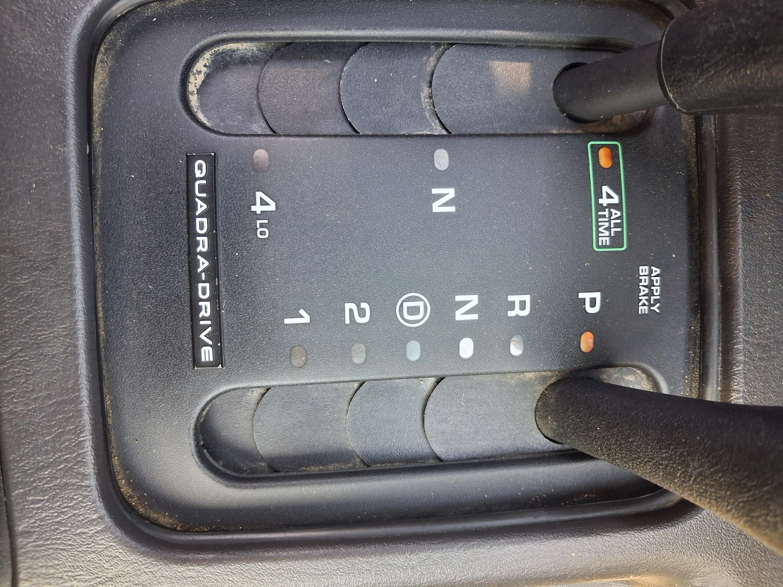 Jeep Grand cherokee 4.0, снимка 3 - Автомобили и джипове - 42818747