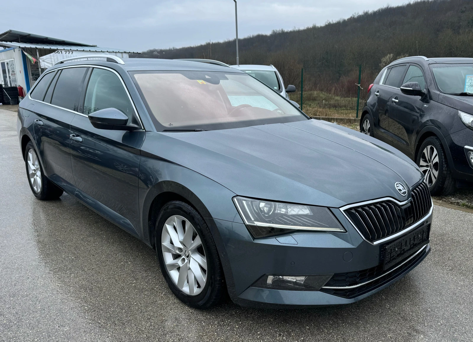 Skoda Superb 2.0TDI 4x4 Швейцария - изображение 2