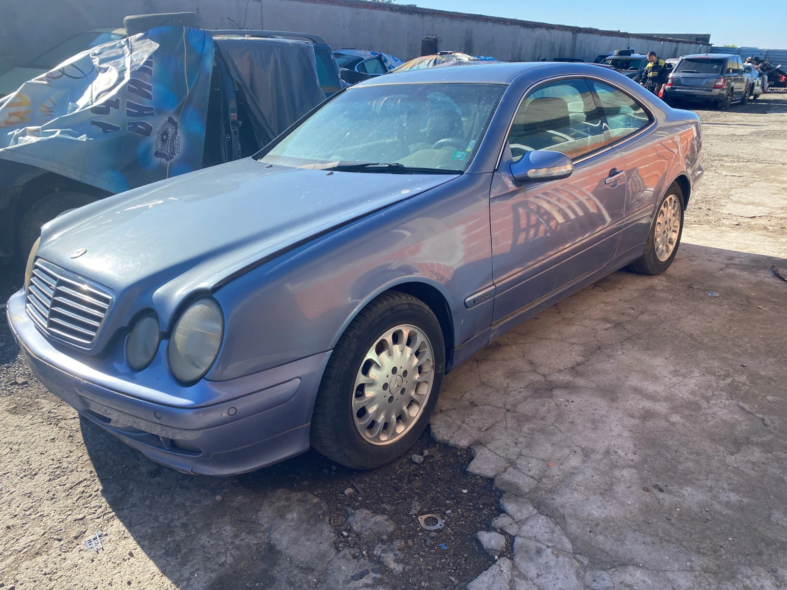 Mercedes-Benz CLK 200 - изображение 3