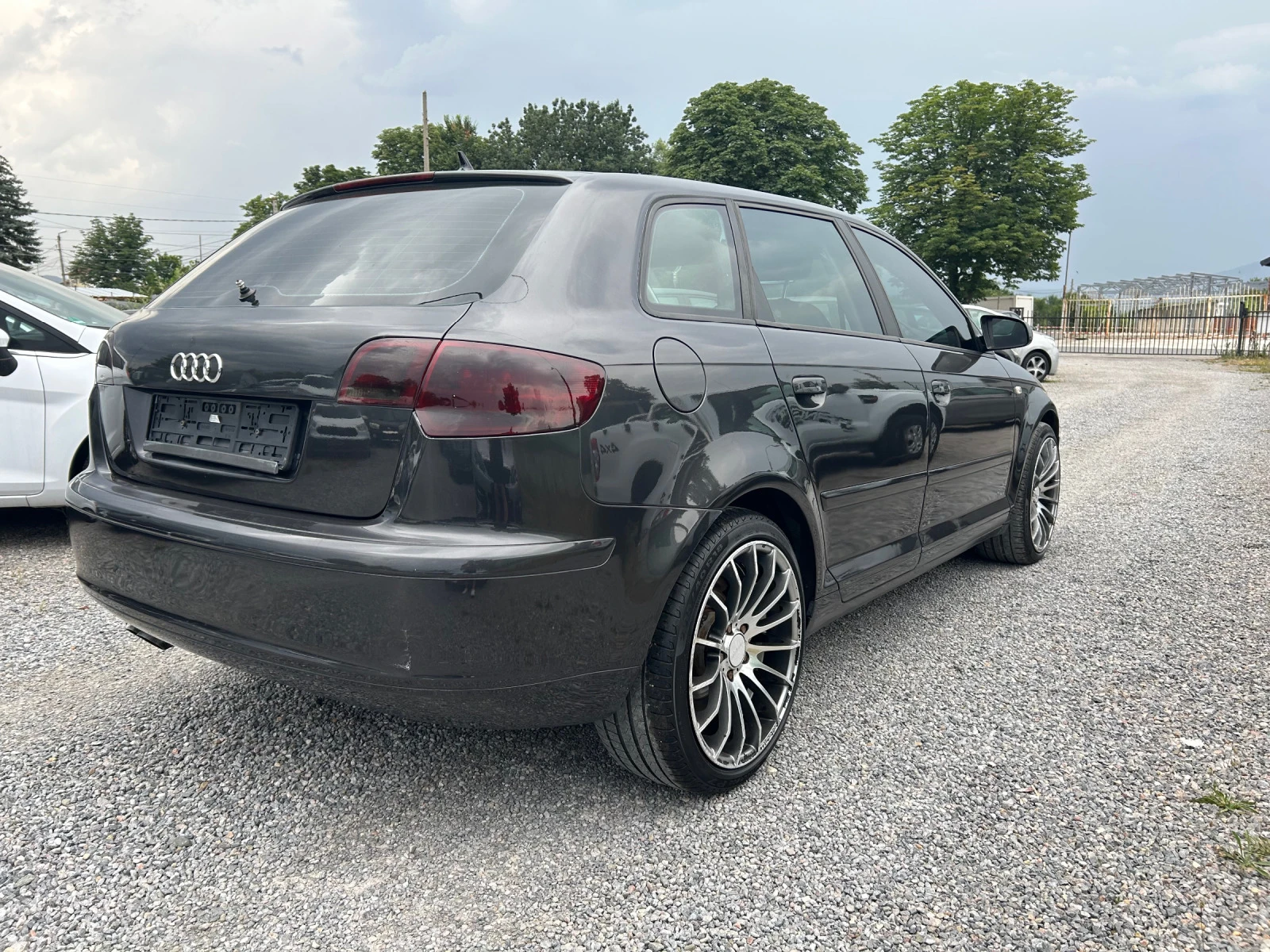 Audi A3 Facelift Automatic 2.0 - изображение 4