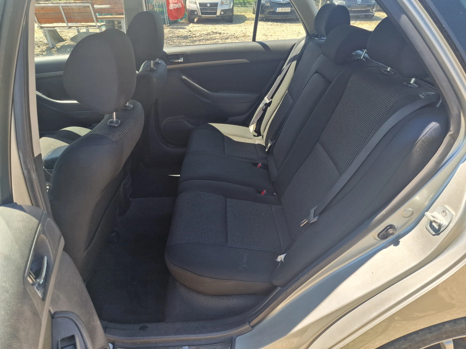 Toyota Avensis 1.8VVTi  - изображение 10