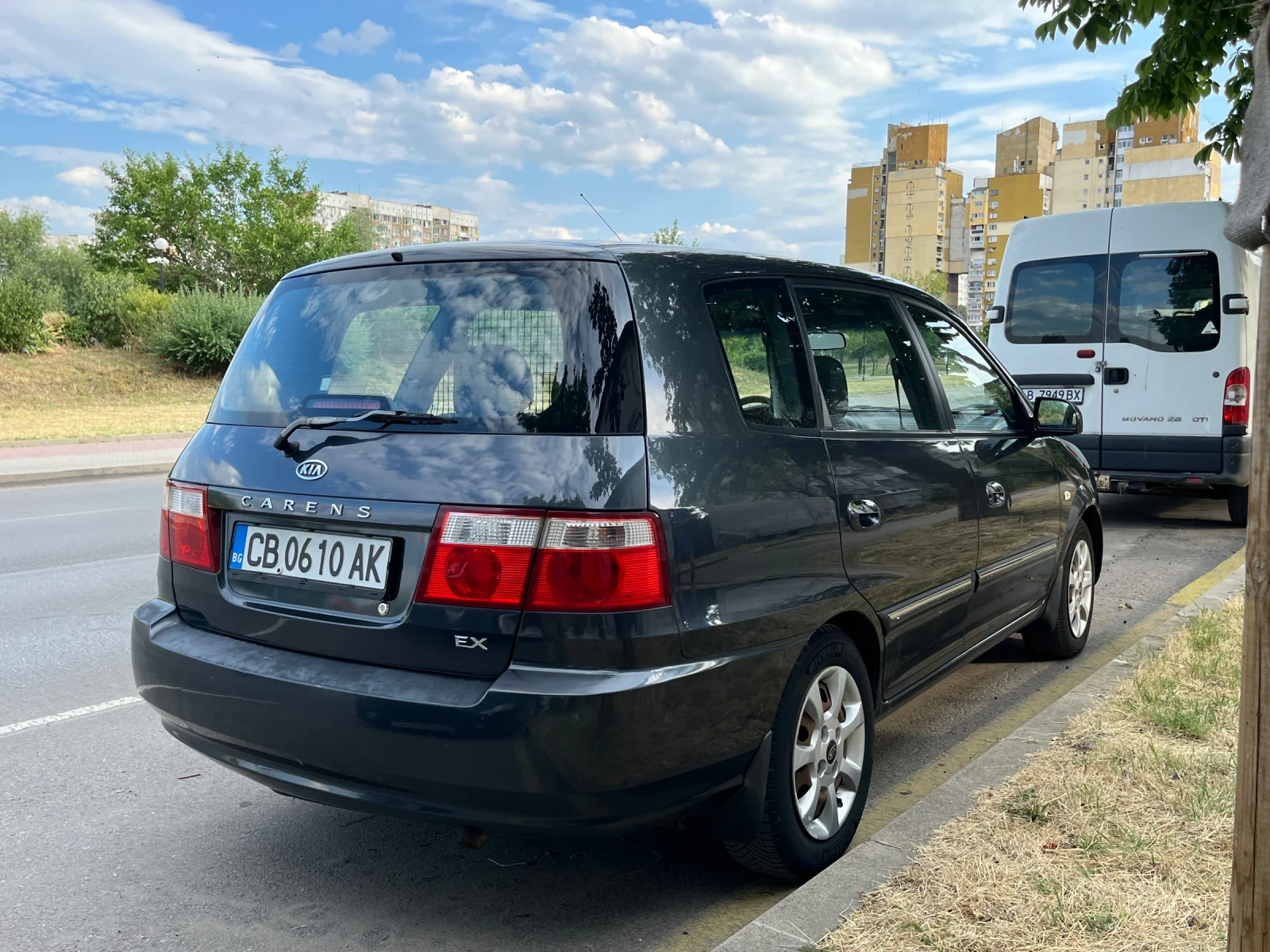 Kia Carens 1.8 126 кс. - изображение 5