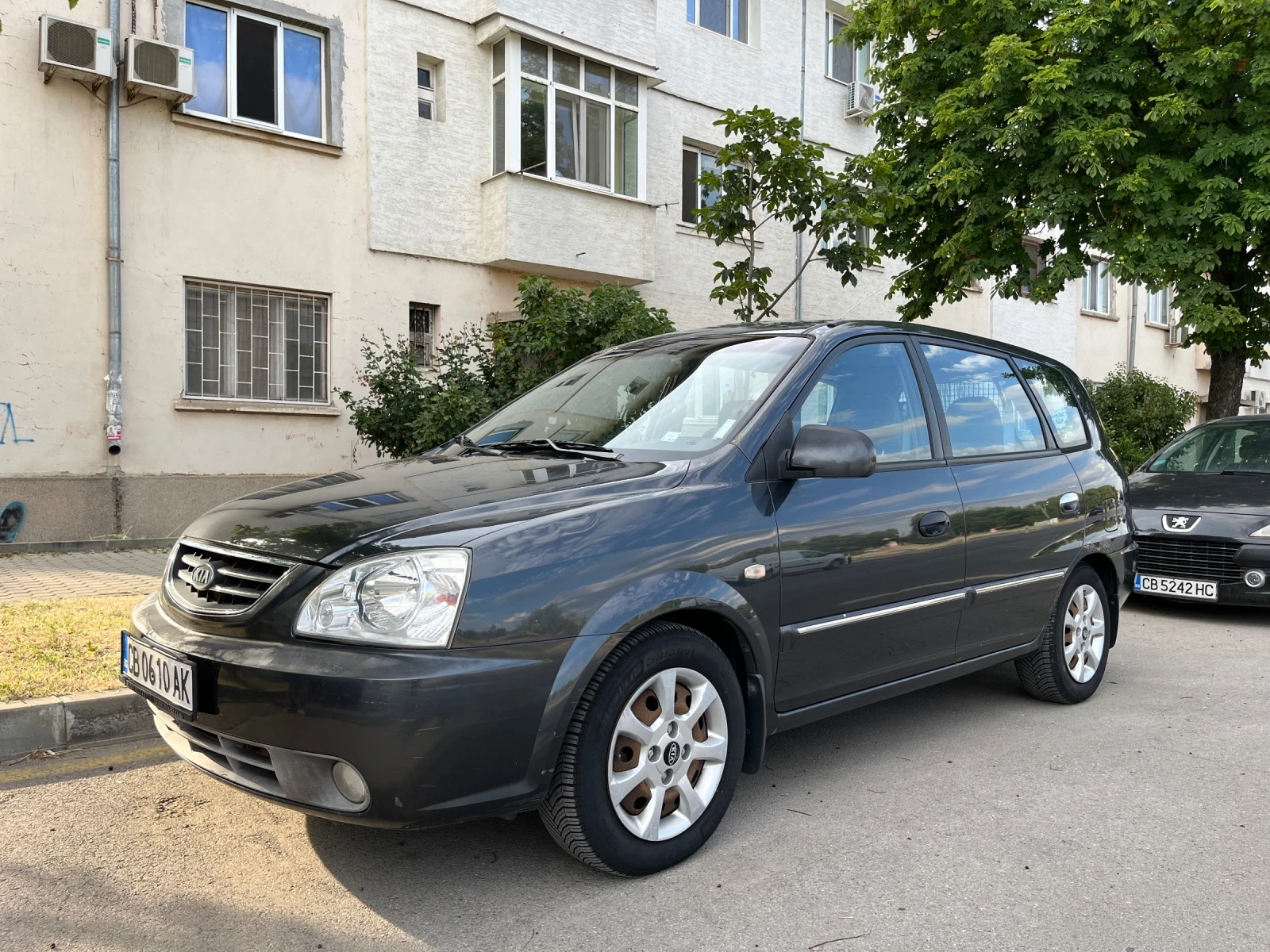 Kia Carens 1.8 126 кс. - изображение 3