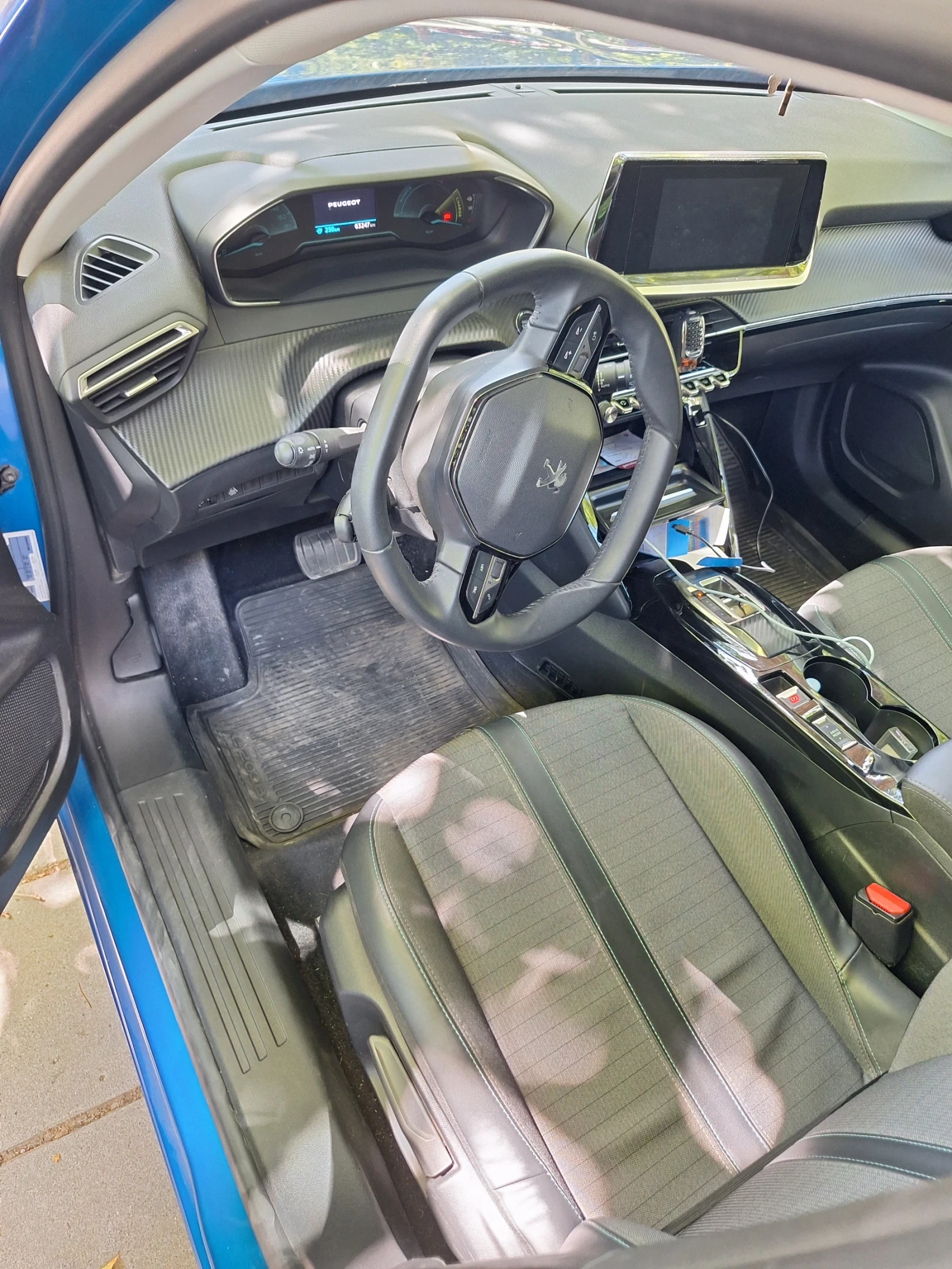 Peugeot 2008 Peugeot 2008 e allure  Гаранционен! - изображение 10