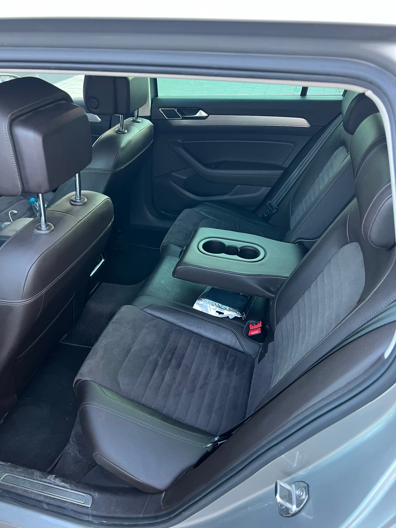 VW Passat 2.0 bitdi 240hp HIGHLINE DIGITAL   | Mobile.bg   11