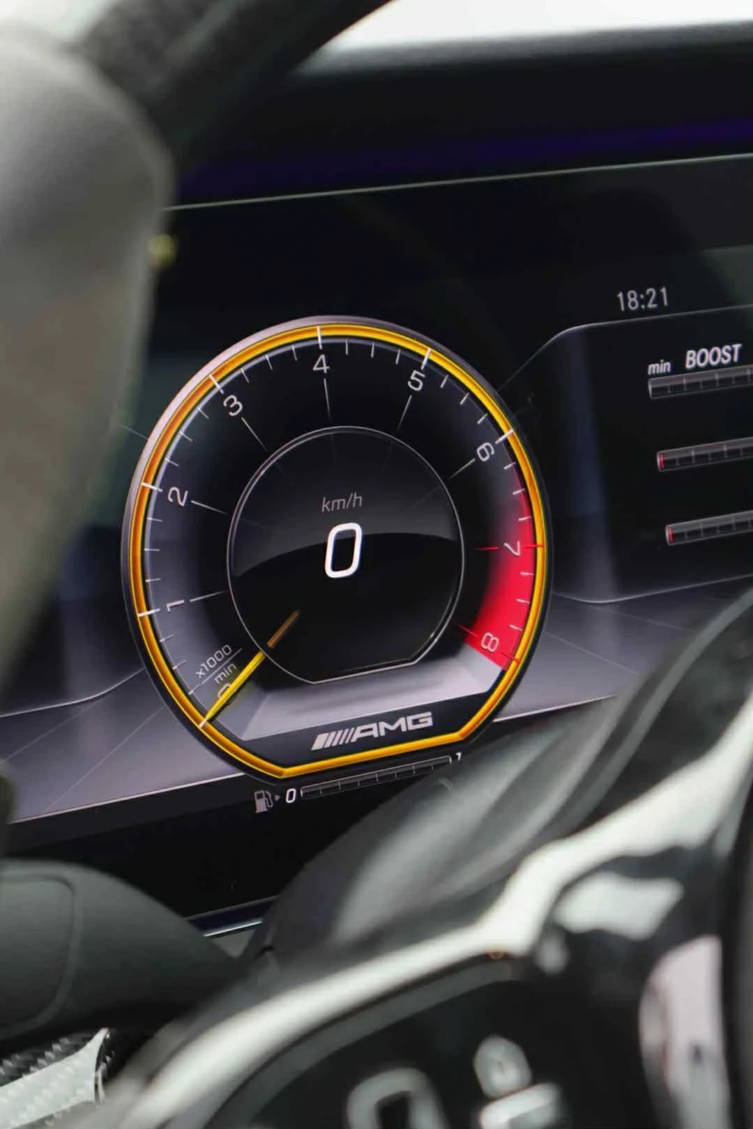 Mercedes-Benz E 63 AMG AMG E 63 S Edition 1   612 к.с., Drift Mode, лимит - изображение 9