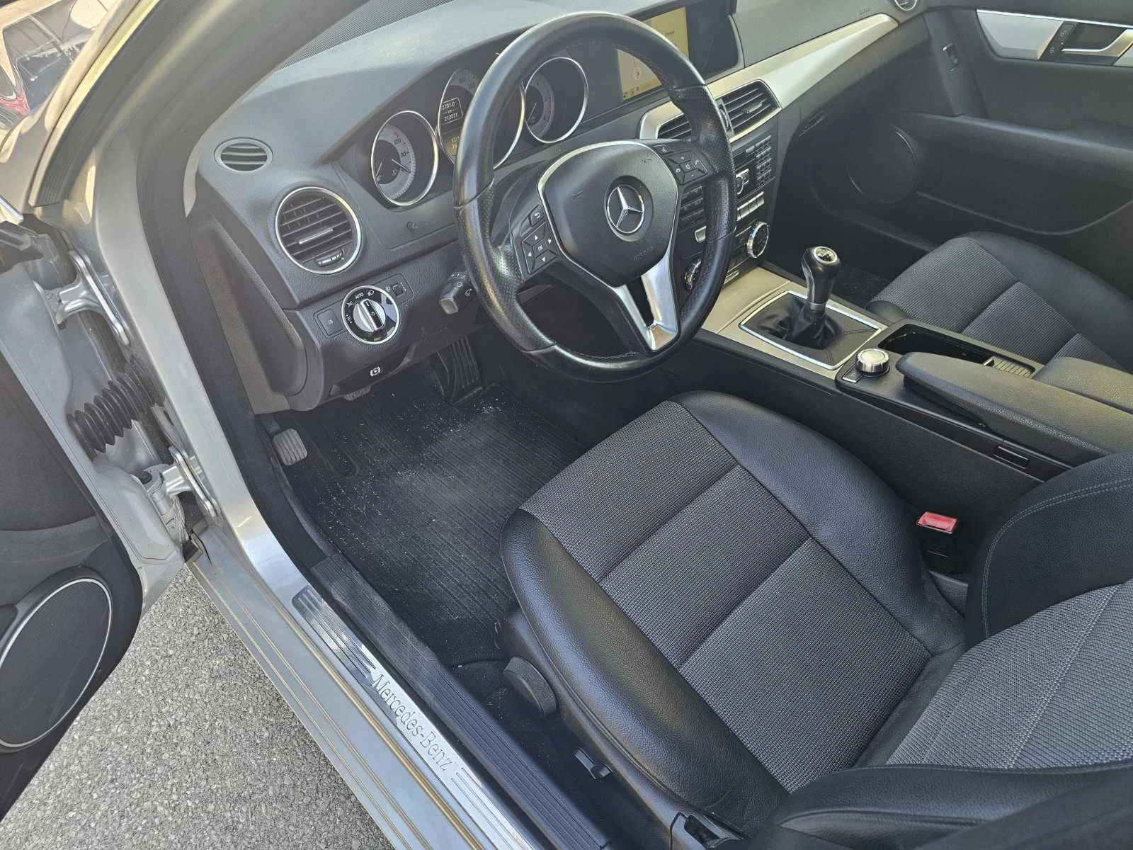 Mercedes-Benz C 200 Avangard - изображение 8