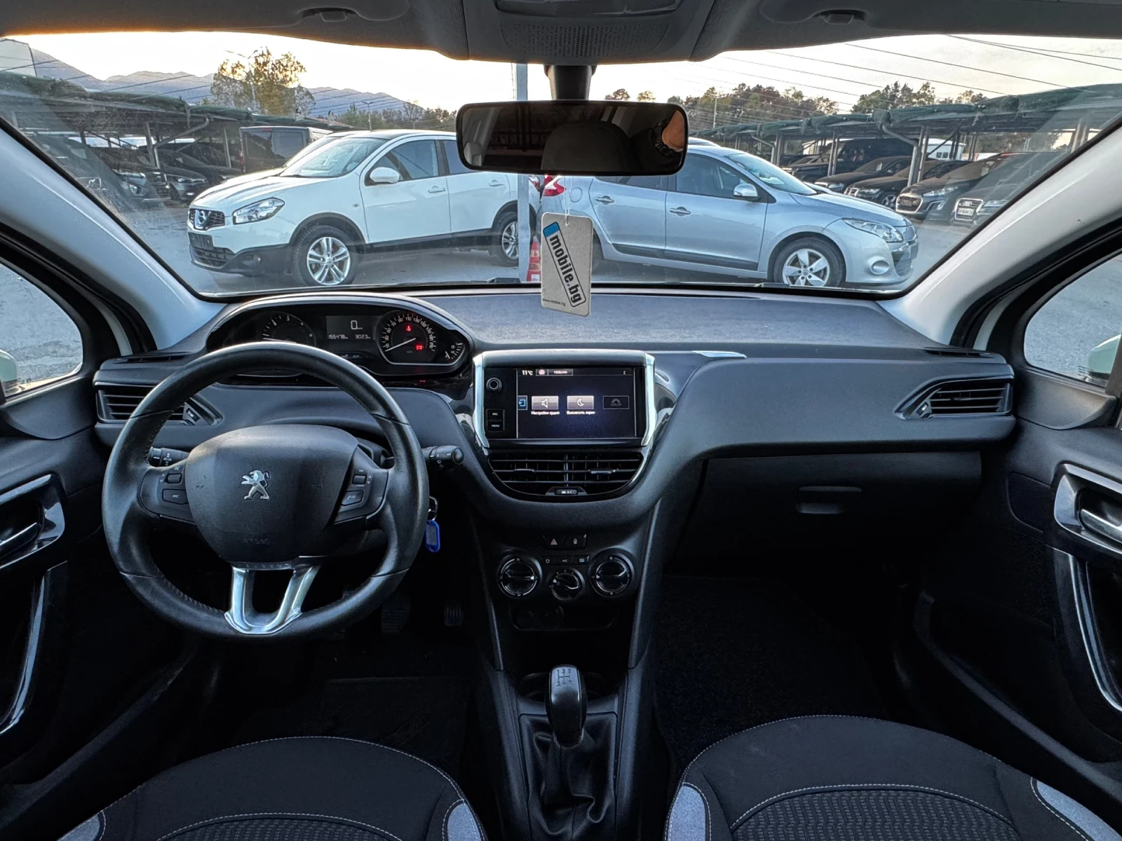 Peugeot 208 1.6HDI  | Mobile.bg   9