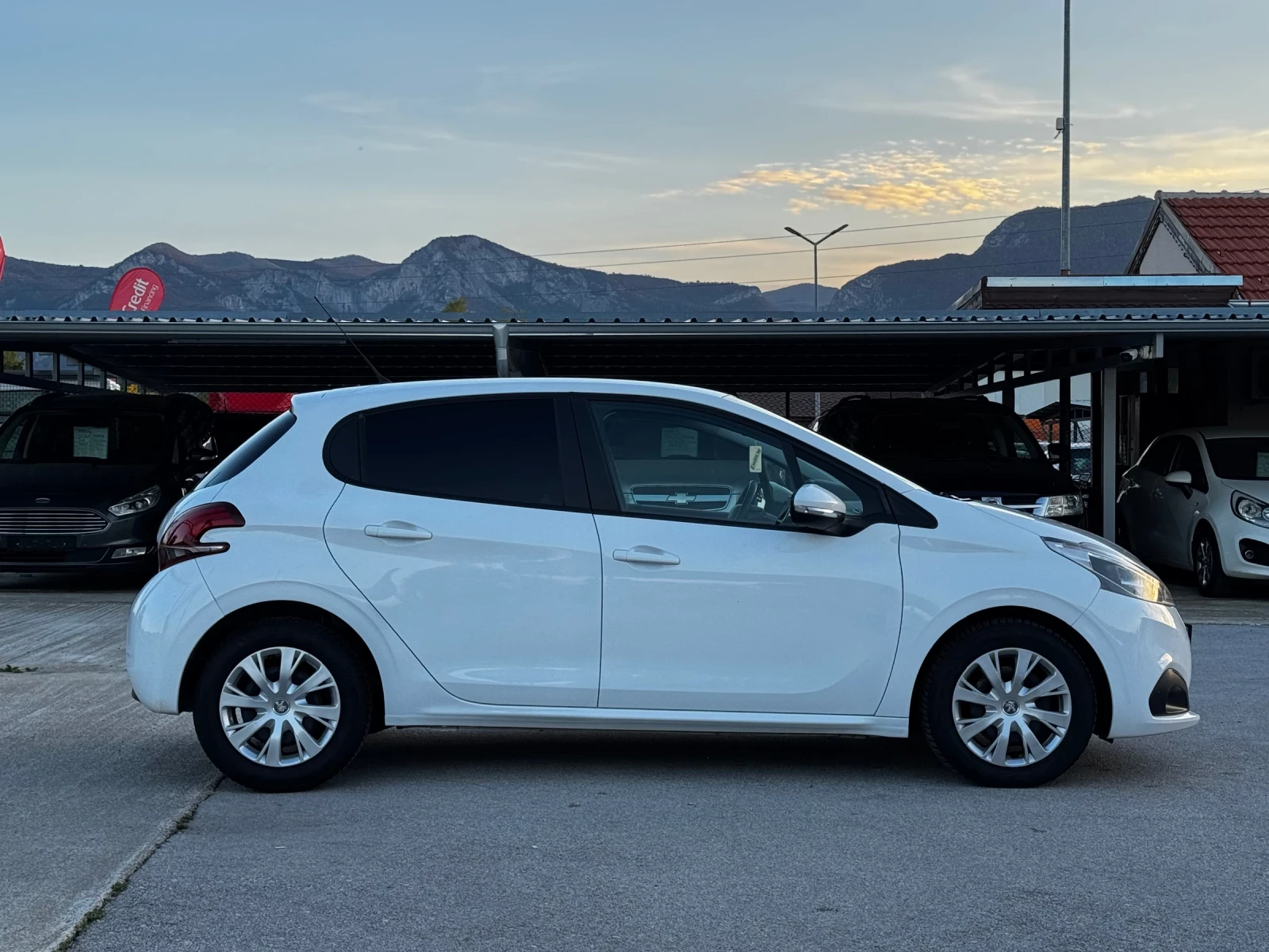 Peugeot 208 1.6HDI  | Mobile.bg   4