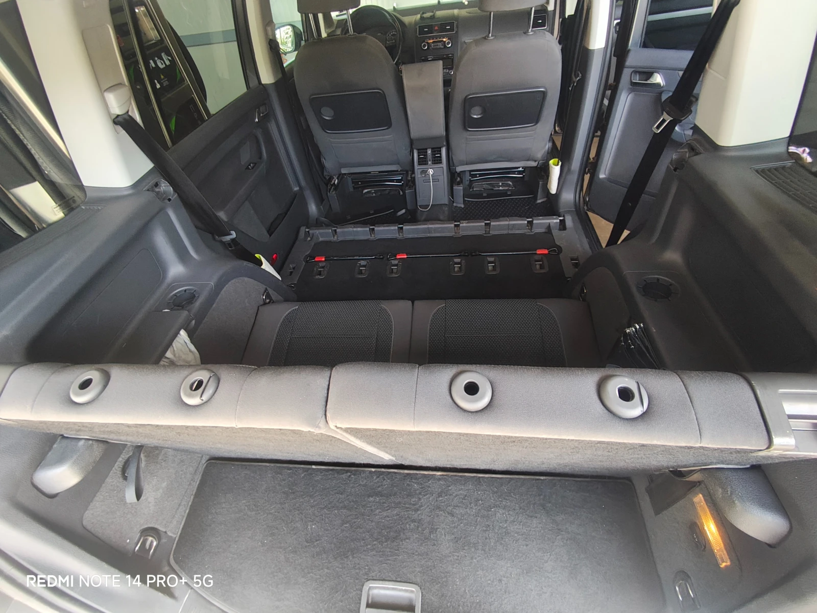 VW Touran 1.6 TDI | Mobile.bg   13