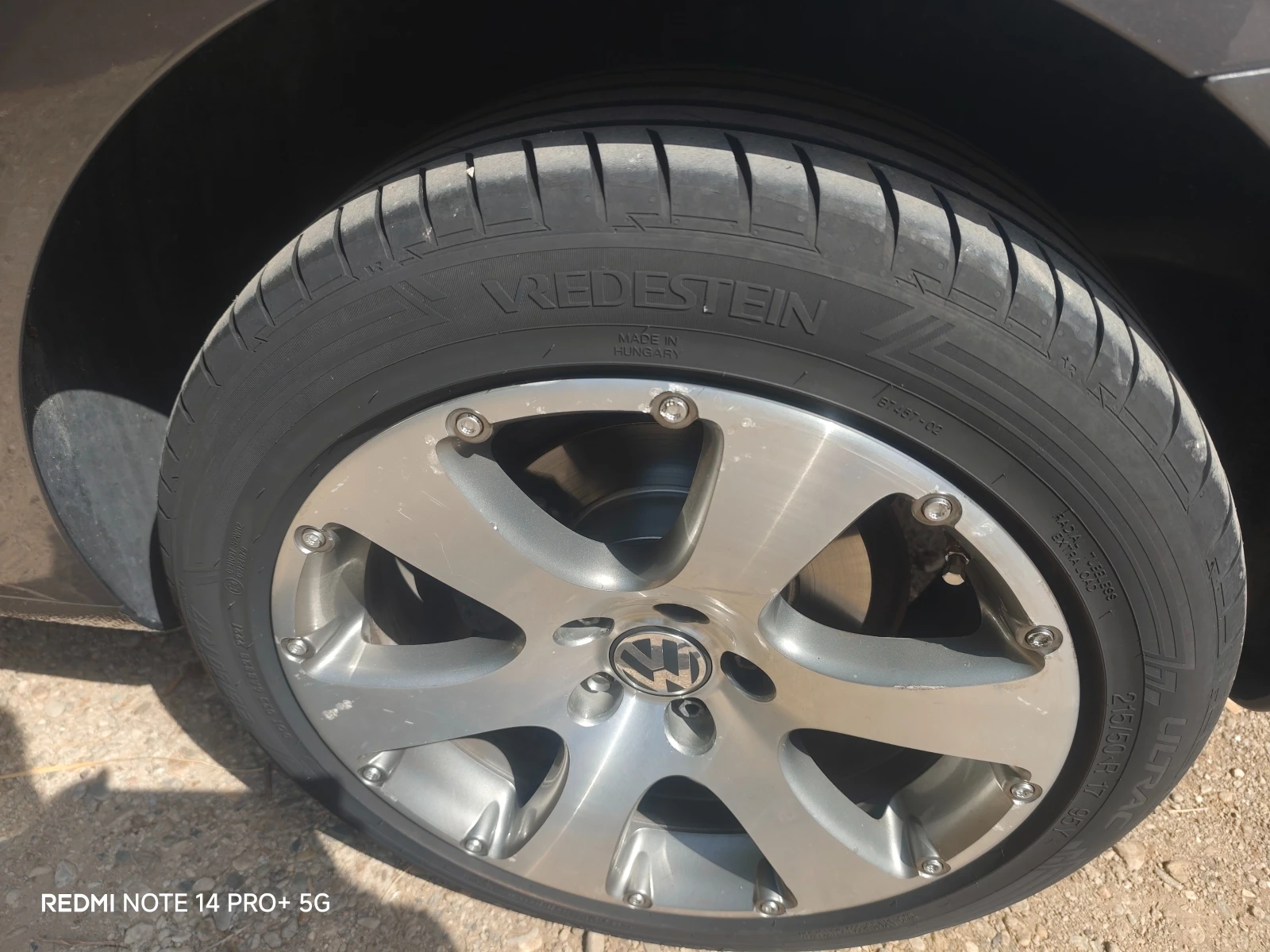 VW Touran 1.6 TDI | Mobile.bg   14