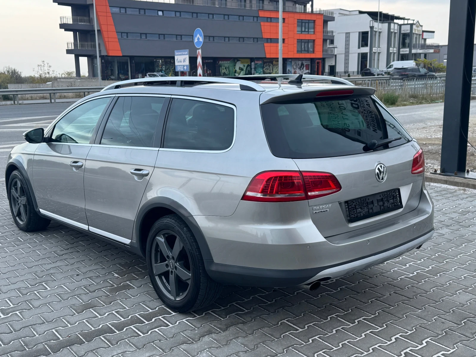 VW Alltrack ::FULL | Mobile.bg   5