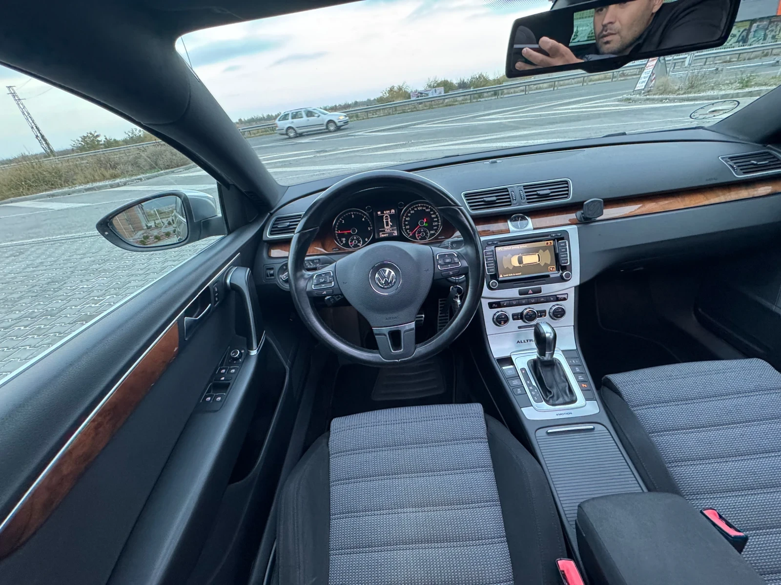 VW Alltrack ::FULL | Mobile.bg   9