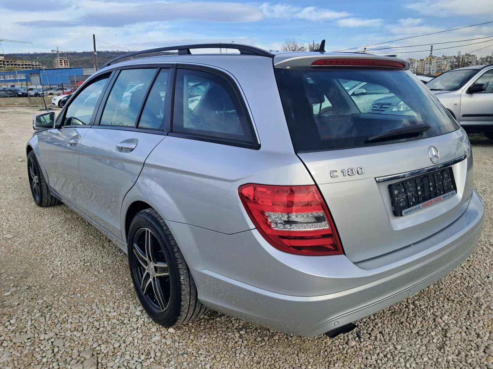 Mercedes-Benz C 180 156к.с НАВИГАЦИЯ, КАТО НОВ - изображение 6