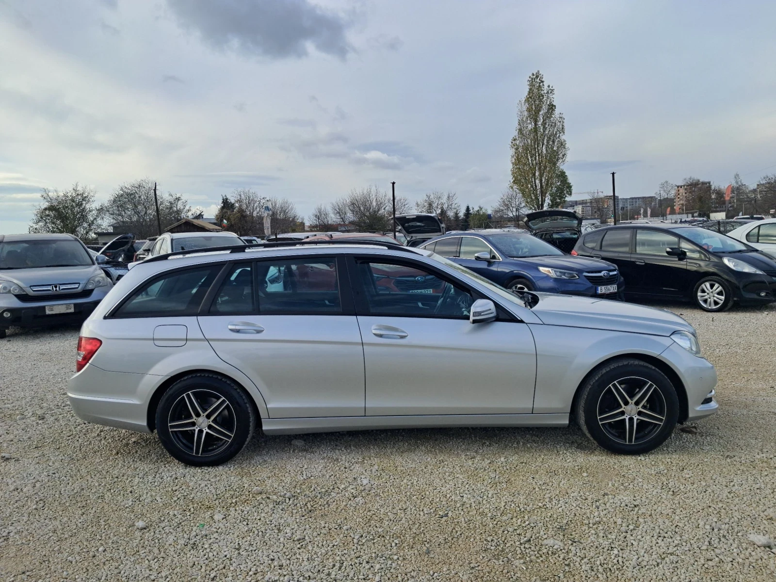 Mercedes-Benz C 180 156к.с НАВИГАЦИЯ, КАТО НОВ - изображение 4