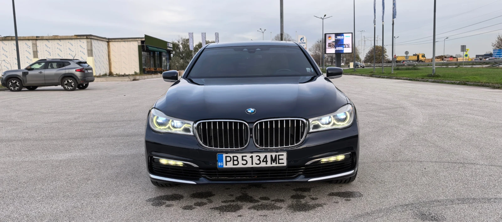 BMW 750 XDrive | Mobile.bg   1