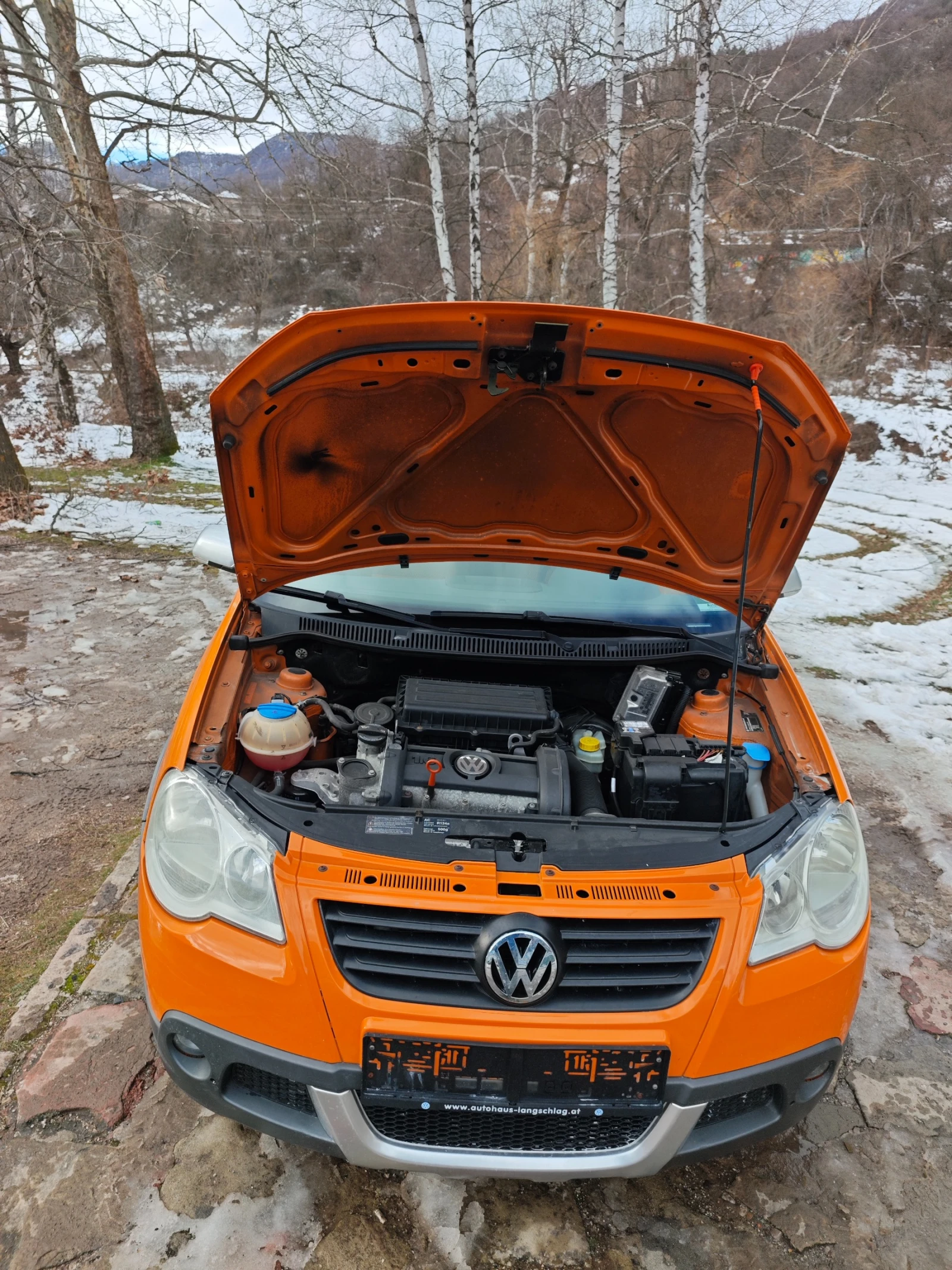 VW Polo CROS 1.6I 105кс - изображение 10