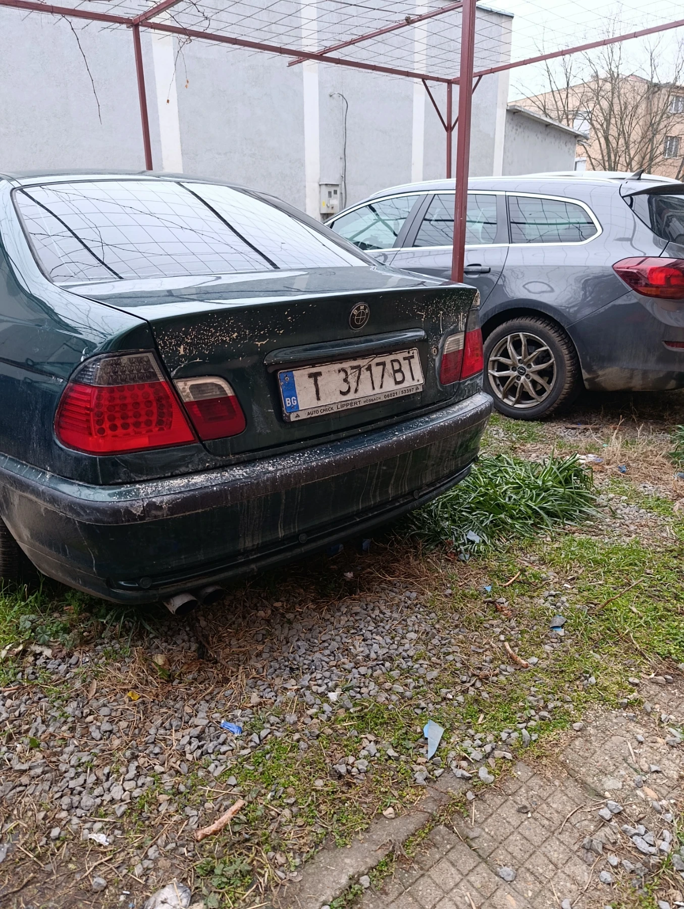 BMW 323  - изображение 3