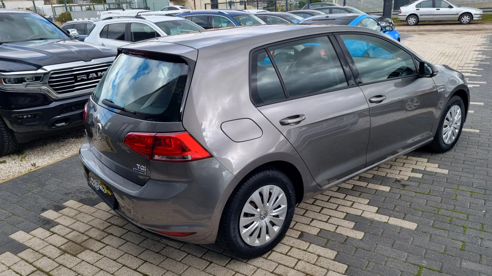VW Golf 1.4 TGI* ПЪЛНА ГАРАНЦИЯ* , снимка 3 - Автомобили и джипове - 54007233