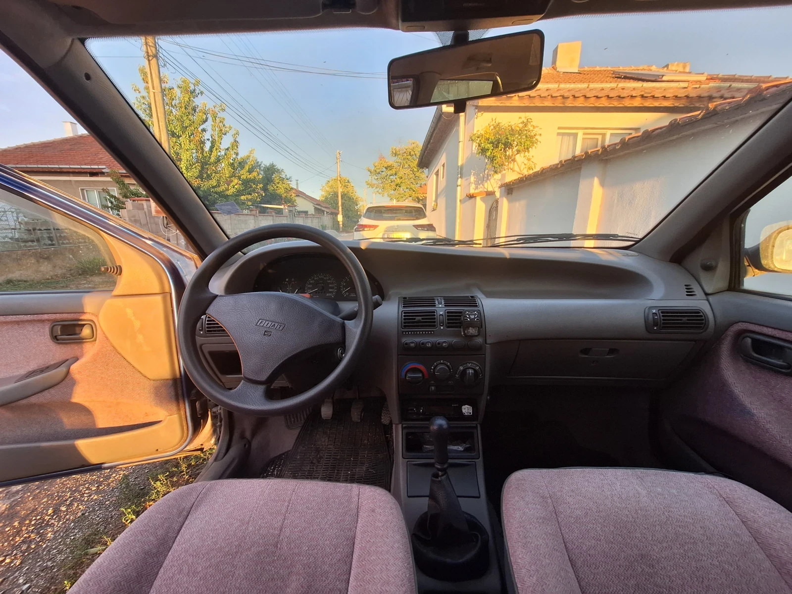 Fiat Punto, снимка 5 - Автомобили и джипове - 54156505