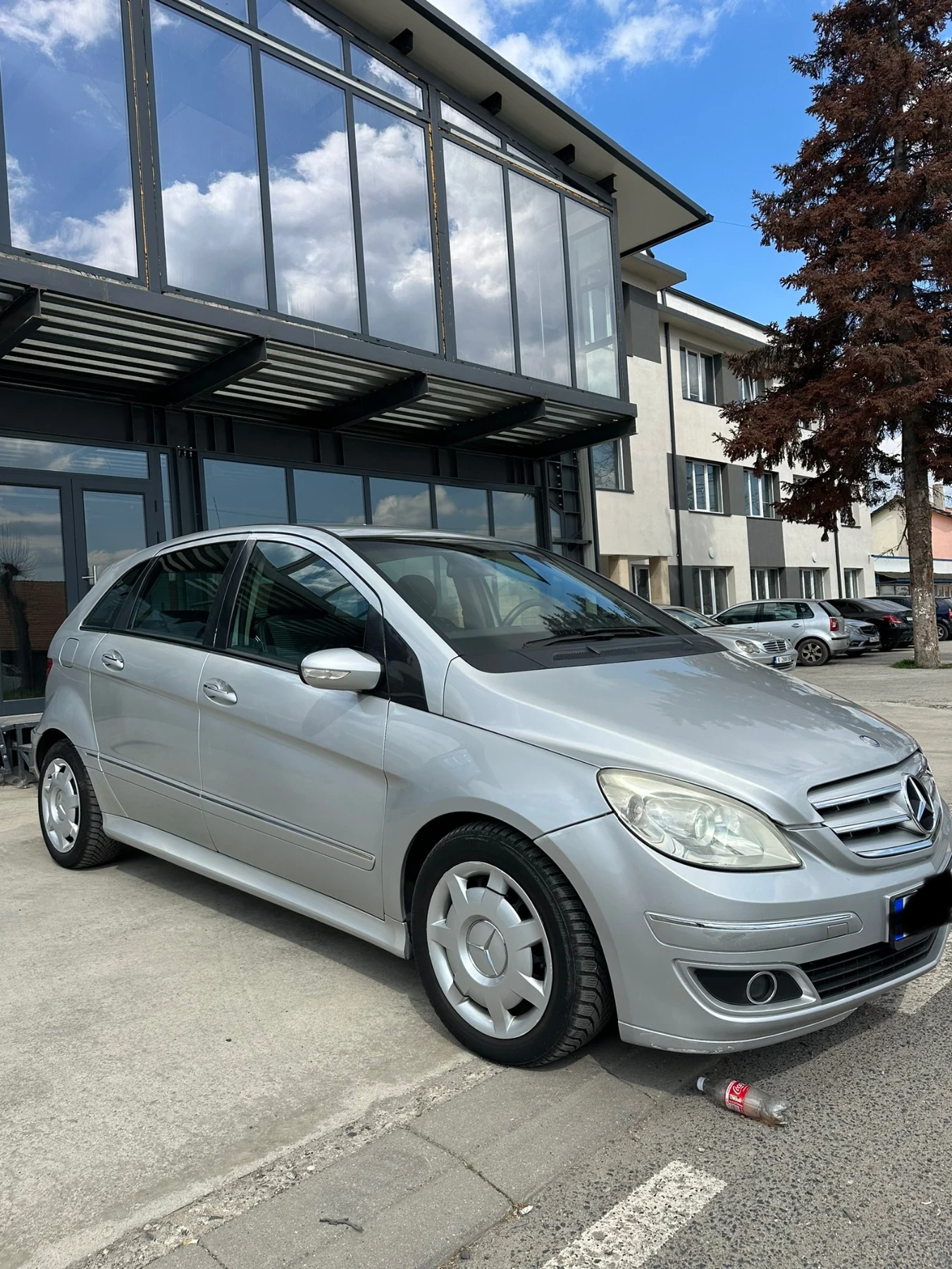 Mercedes-Benz B 180, снимка 3 - Автомобили и джипове - 54238075