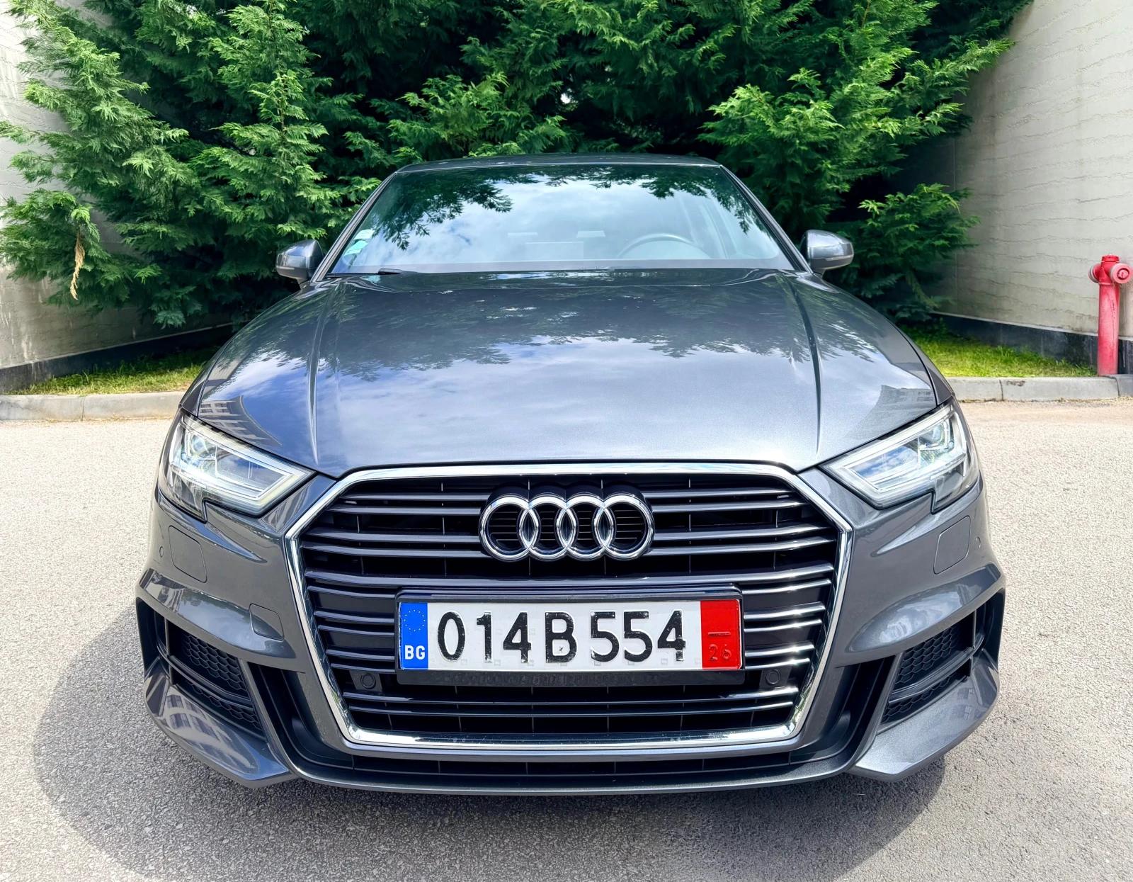 Audi A3 2.0TDI S-LINE SEDAN PARKTRONIK MATRIX , снимка 2 - Автомобили и джипове - 54388996