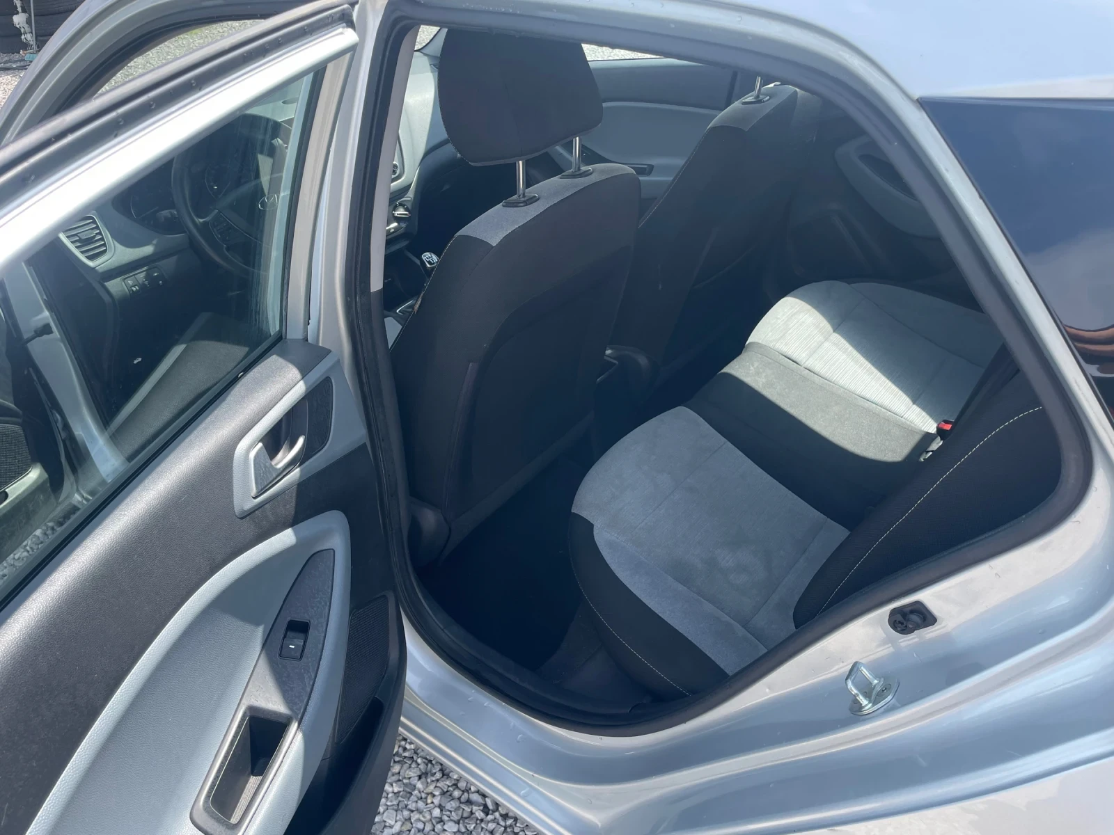 Hyundai I20 1.1Crdi | Mobile.bg � ����������� 9