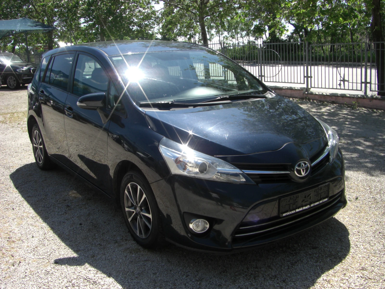 Toyota Verso 1.6 D4D NAVI KAMERA 6ck.7MECTA, снимка 7 - Автомобили и джипове - 54553319