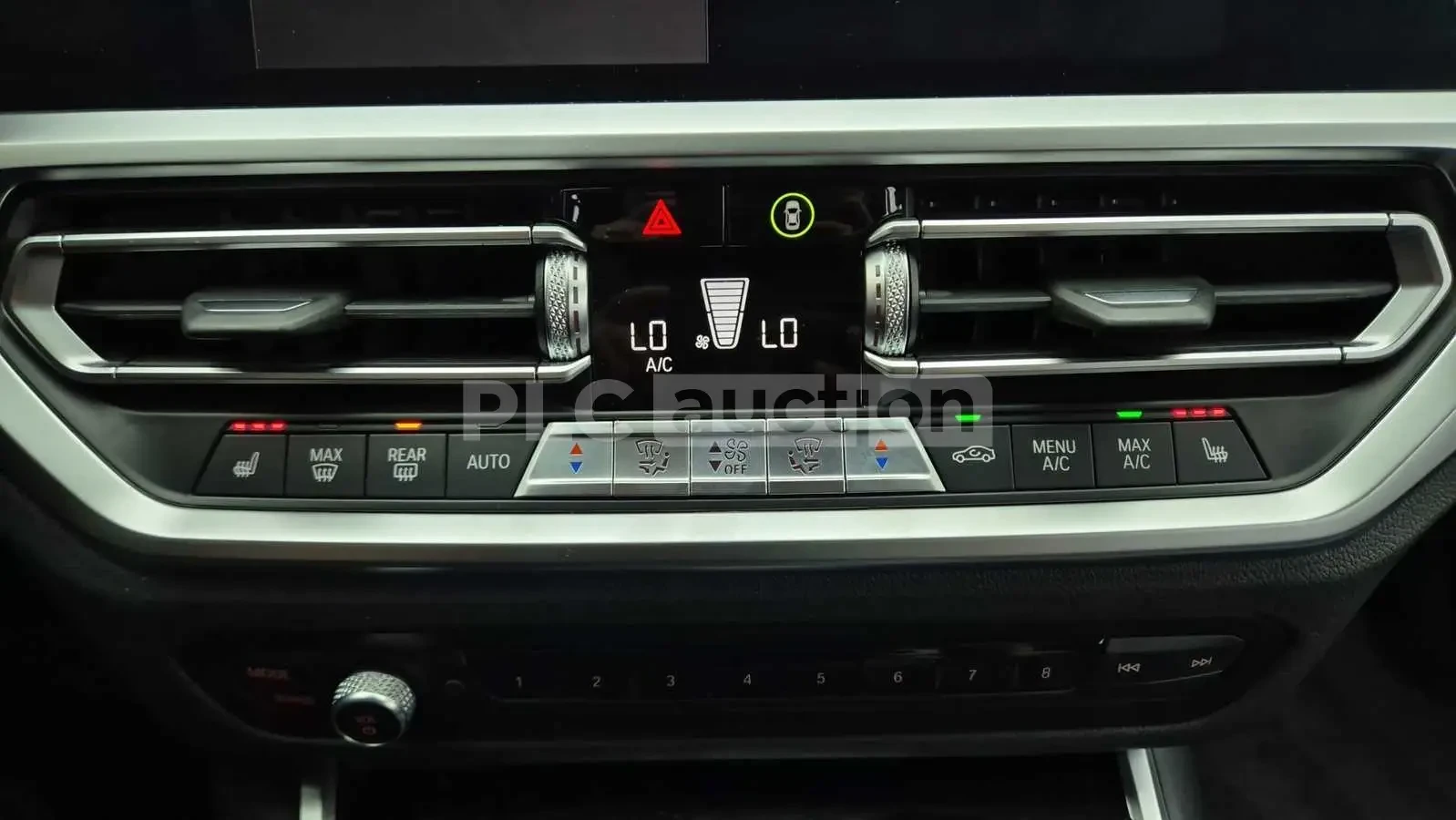 BMW 320 ПОДГРЕВИ * ПАНО * KEYLESS * , снимка 13 - Автомобили и джипове - 54555293