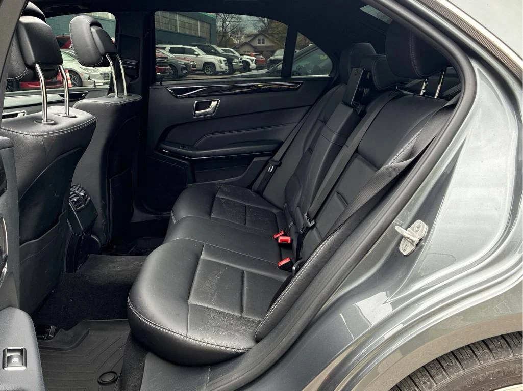 Mercedes-Benz E 250 BlueTEC * CARFAX* ОПЦИЯ ЗА ФИНАНСИРАНЕ* , снимка 14 - Автомобили и джипове - 54691668