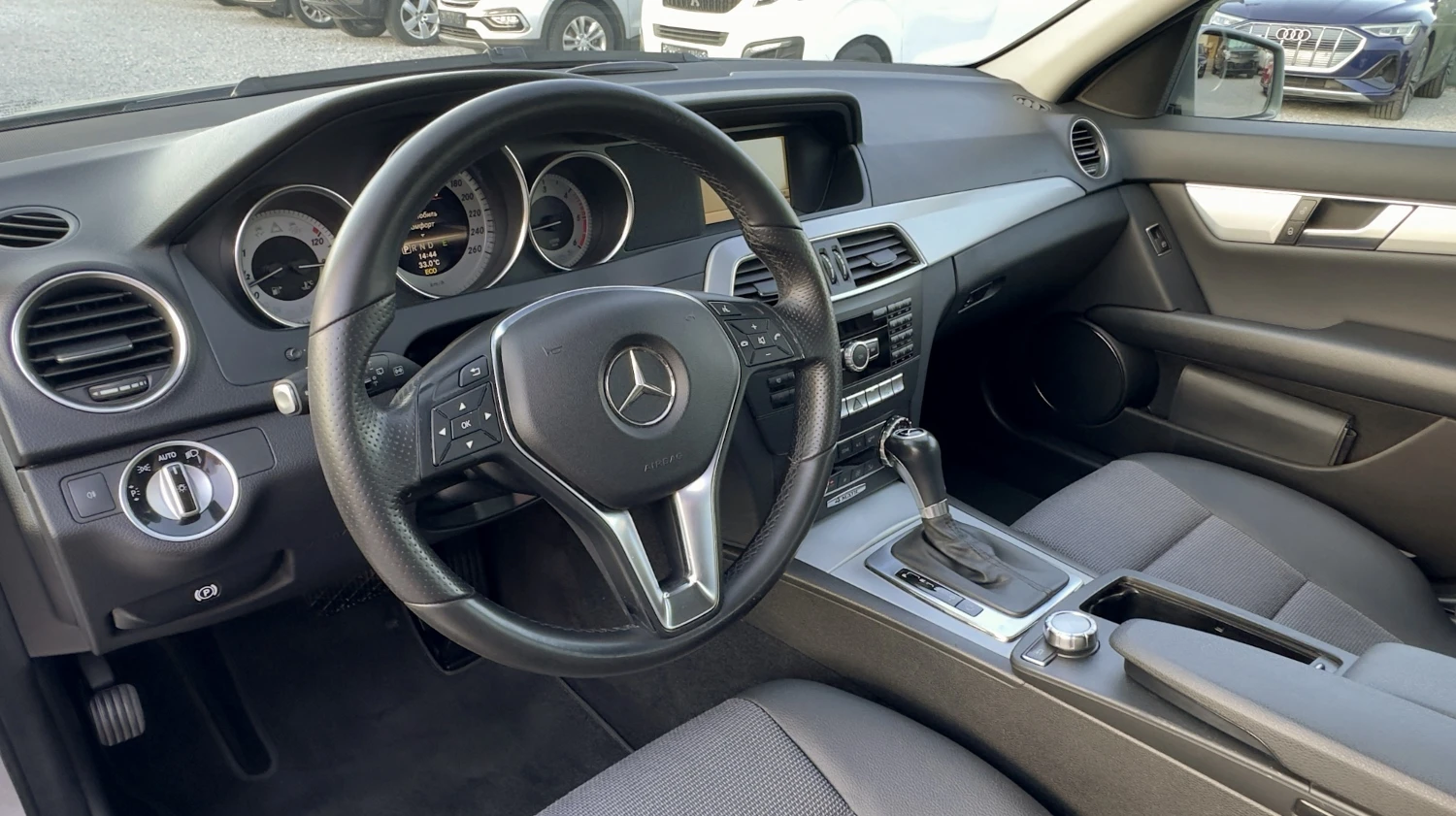 Mercedes-Benz C 250 CDi 4x4 Autom.Navi Кожа Подгрев Xenon, снимка 7 - Автомобили и джипове - 55060939