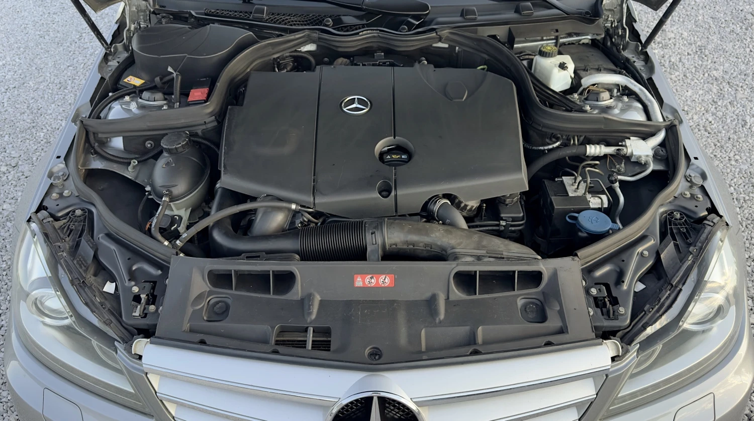 Mercedes-Benz C 250 CDi 4x4 Autom.Navi Кожа Подгрев Xenon, снимка 17 - Автомобили и джипове - 55060939