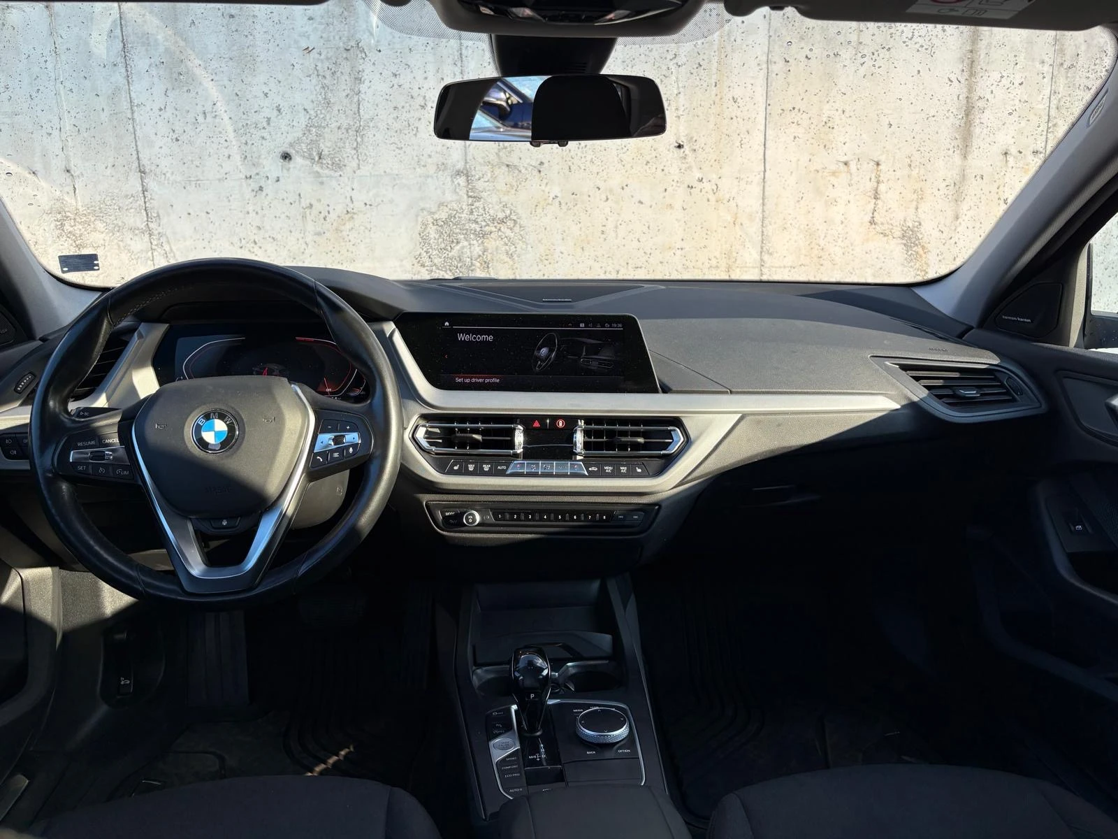BMW 120 xDRIVE/LED/NAVI/Multy/Full / 75 хил.км.!!!, снимка 7 - Автомобили и джипове - 55073201